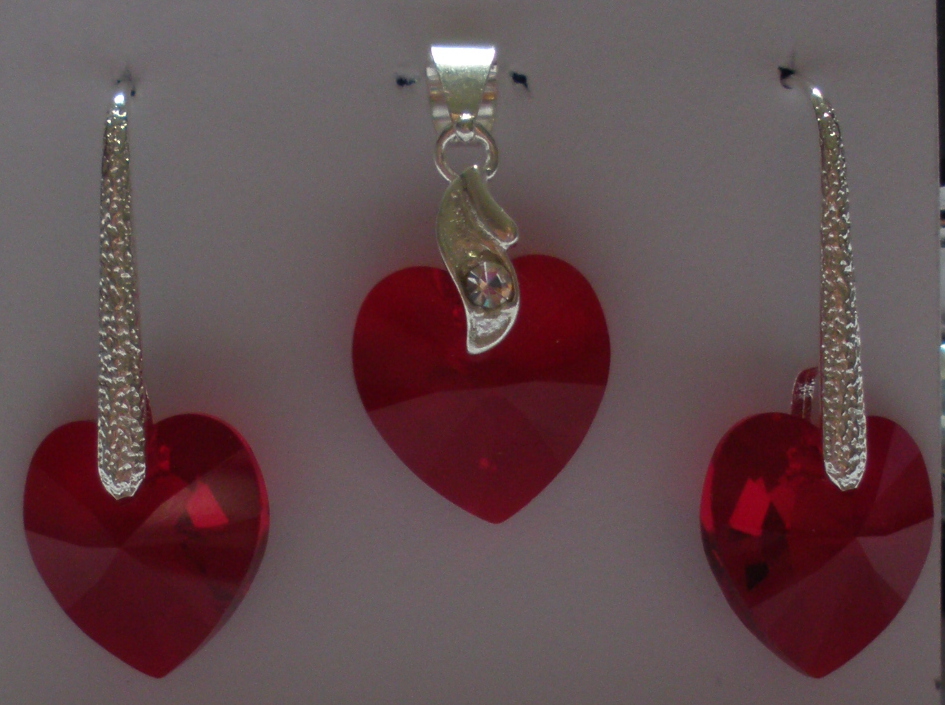 Sada Swarovski Srdce Siam s bižuterními komponenty (Sw14Sr4)