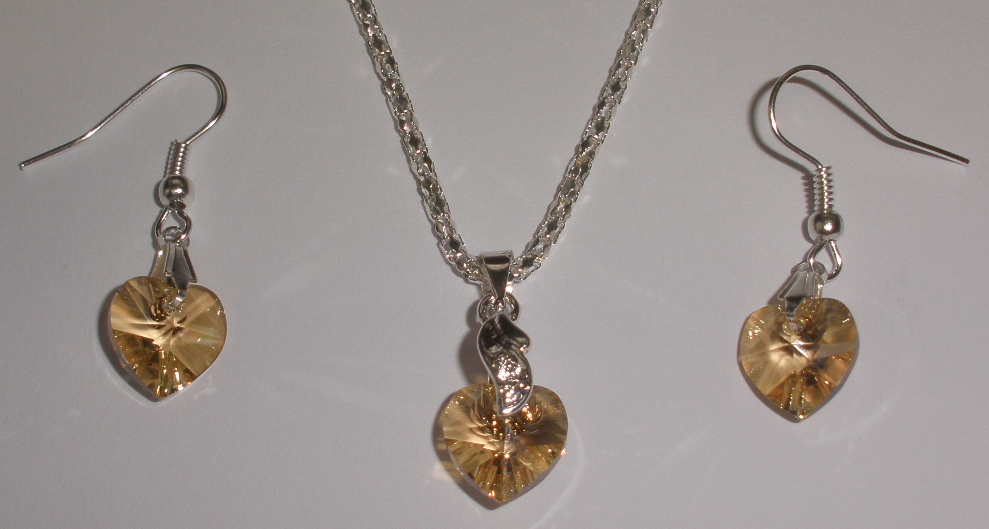 Sada Swarovski Srdce Silver Shade s bižuterními komponenty (Sw10Sr10)