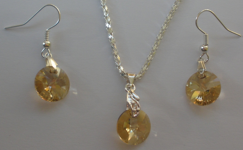 Sada Swarovski Xilion Golden Shadow s bižuterními komponenty (SwXi7)