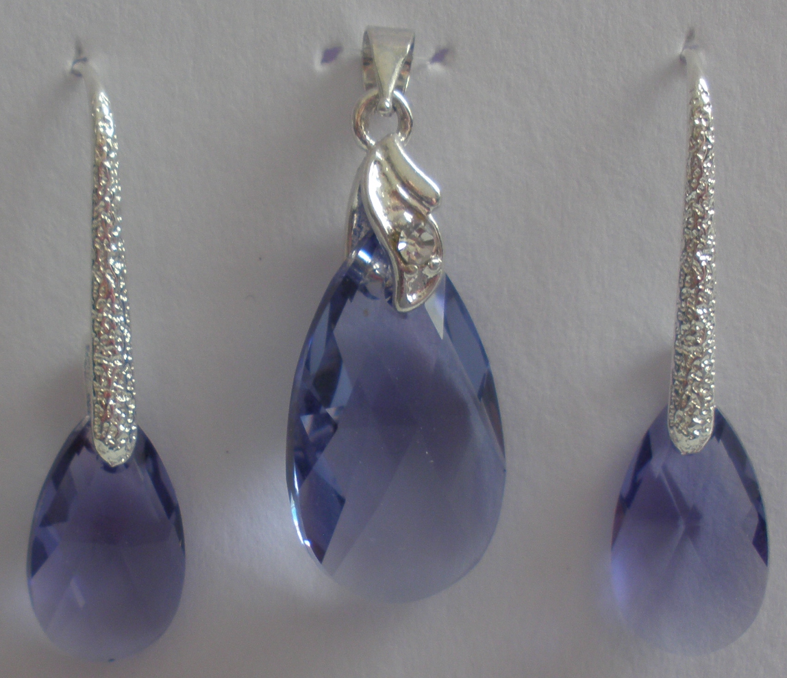 Sada Swarovski Hruška Tanzanite s bižuterními komponenty (SwHr1)