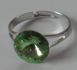 Prstýnek Swarovski Rivoli Peridot rhodiovaný (SwPr10_46)