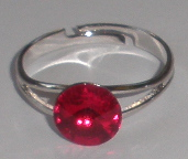 Prstýnek Swarovski Rivoli Siam rhodiovaný (SwPr8_23)