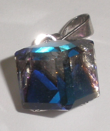 Přívěsek Swarovski Kostička Bermuda Blue rhodiovaný (PřívKos_33)