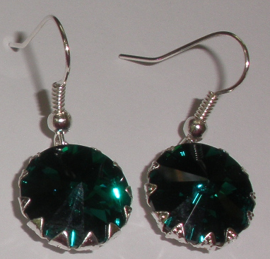 Náušnice Swarovski Rivoli Emerald v kaplíku (Kap_42)