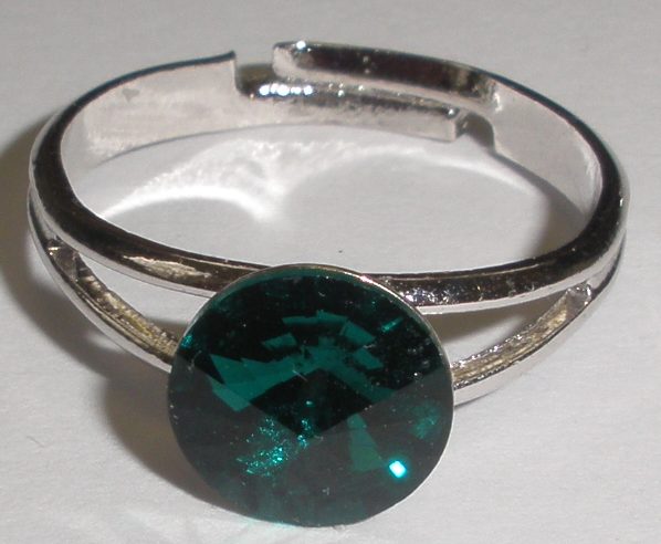 Prstýnek Swarovski Rivoli Emerald rhodiovaný (SwPr8_42)