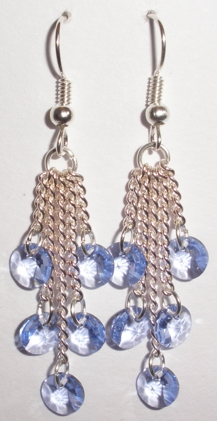 Víceřetízkové náušnice se Swarovski Elements Xilion 6 mm Pro. Levander (SwVic_7)