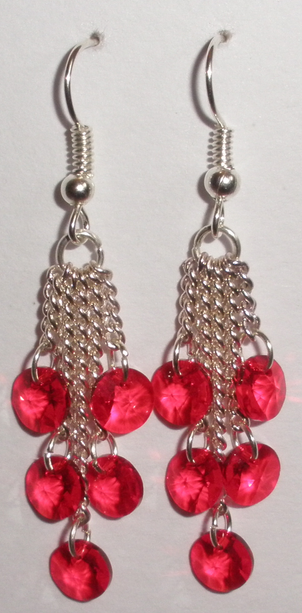 Víceřetízkové náušnice se Swarovski Elements Xilion 6 mm Light Siam (SwVic_8)
