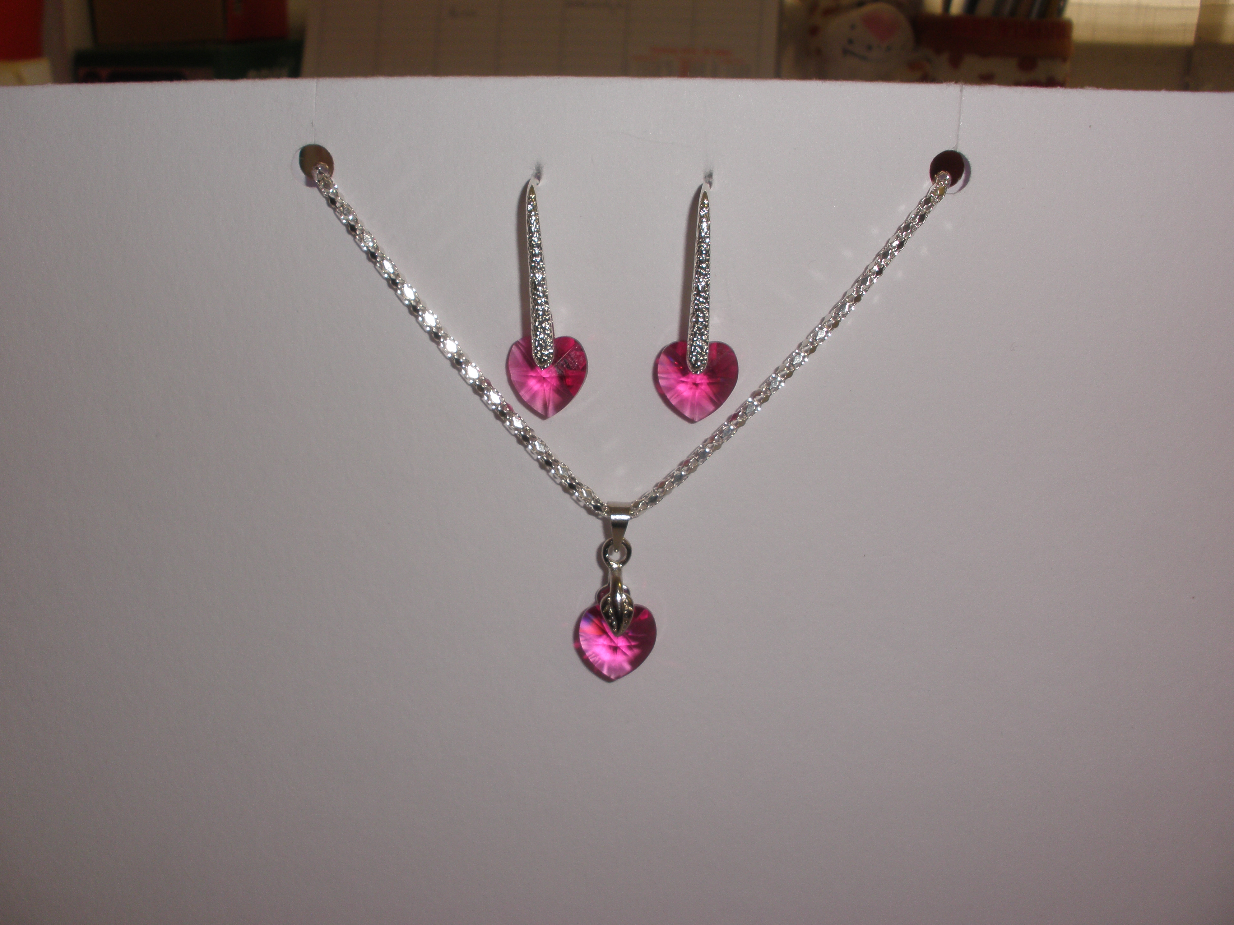 Sada Swarovski Srdce Fuchsia s bižuterními komponenty (Sw10Sr22)