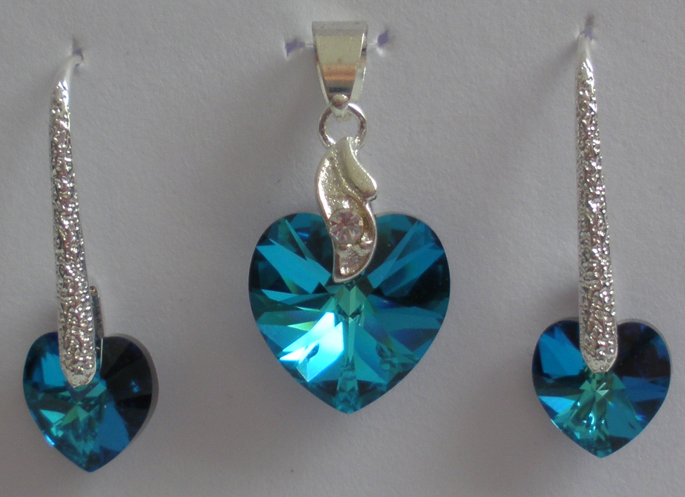 Sada Swarovski Srdce Bermuda Blue AB s bižuterními komponenty (SwSr14)