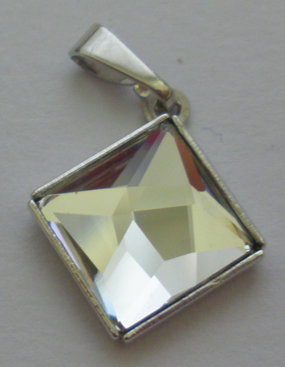 Přívěsek Swarovski Asymmetric Square Crystal (PřívAS_1)