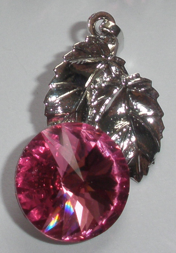 Přívěsek Swarovski List s Rivoli Rose rhodiovaný (SwPrLi_18)