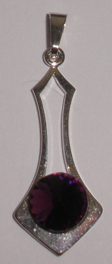Protáhlý přívěsek se Swarovski Rivoli Amethyst rhodiovaný (Sw1PrP8_24)