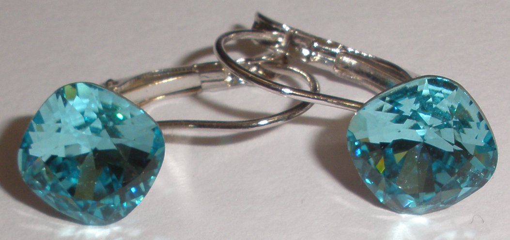 Náušnice Swarovski Čtvereček Light Turquoise rhodiované (ČtvN_40)
