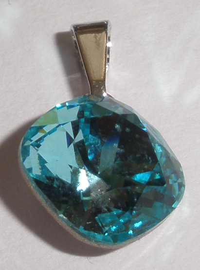 Přívěsek Swarovski Čtvereček Light Turquoise rhodiovaný (ČtvPr_40)