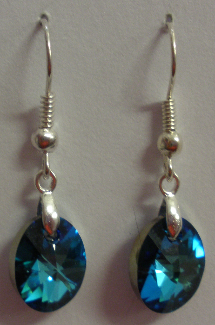 Náušnice Swarovski Ovál Bermuda Blue AB (SwNOv_2)