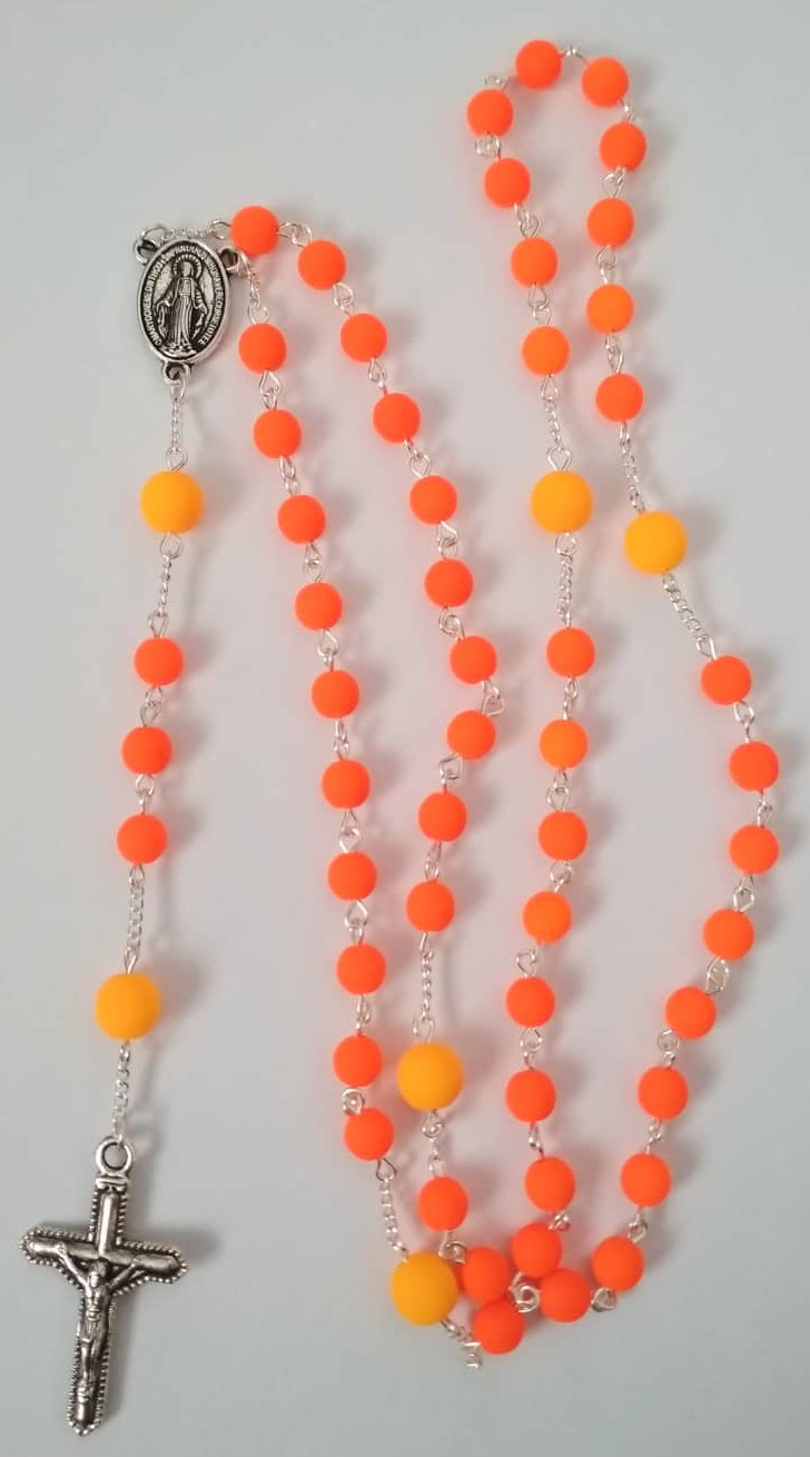 Růženec oranžový s Neon UV-aktivními korálky (Růž149)
